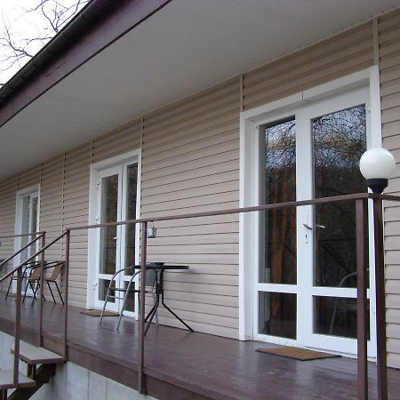 Hotel Sadok Kiew Exterior foto