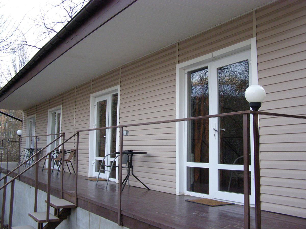 Hotel Sadok Kiew Exterior foto